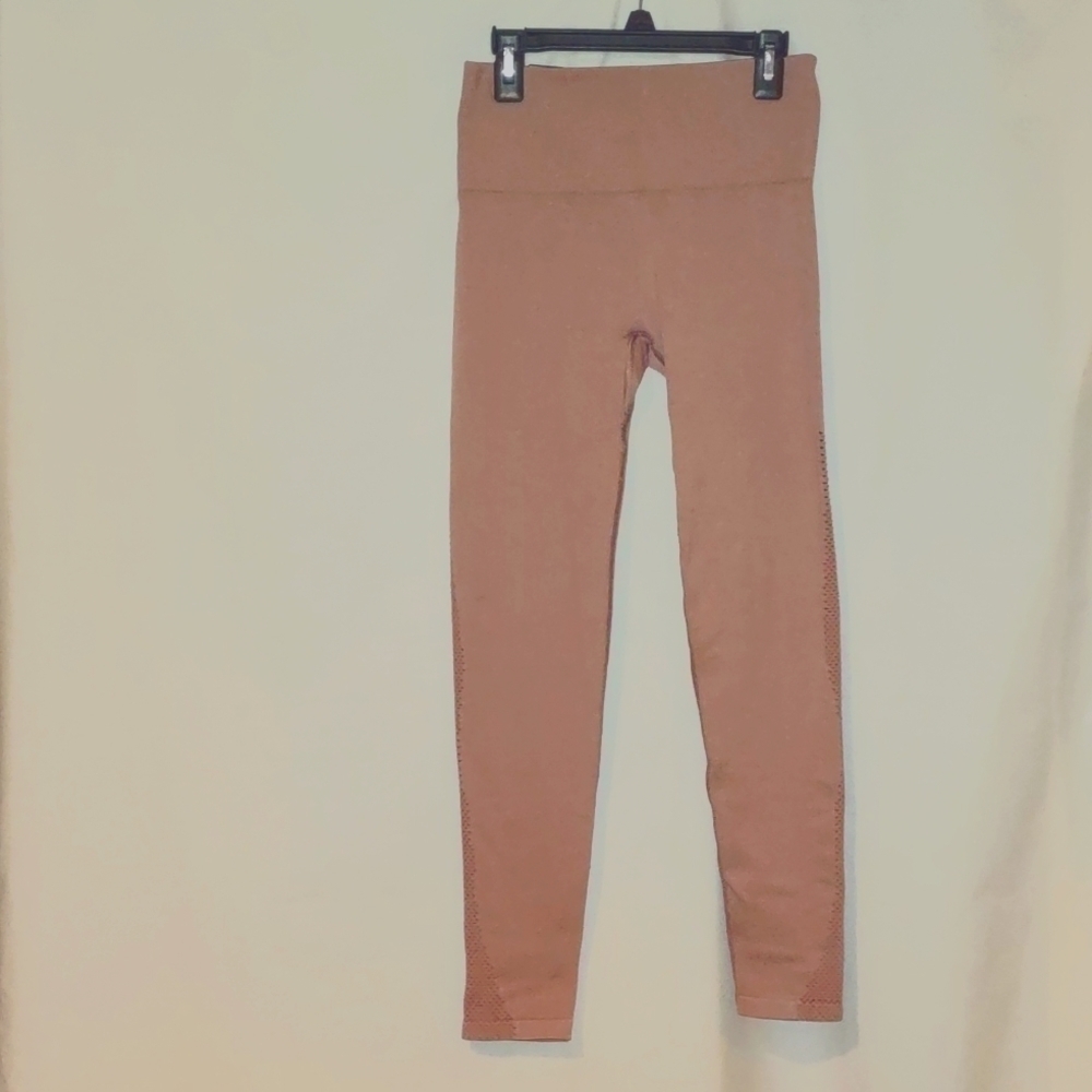 Tek Gear 7/8 Leggings Mid Rise Mesh Sides